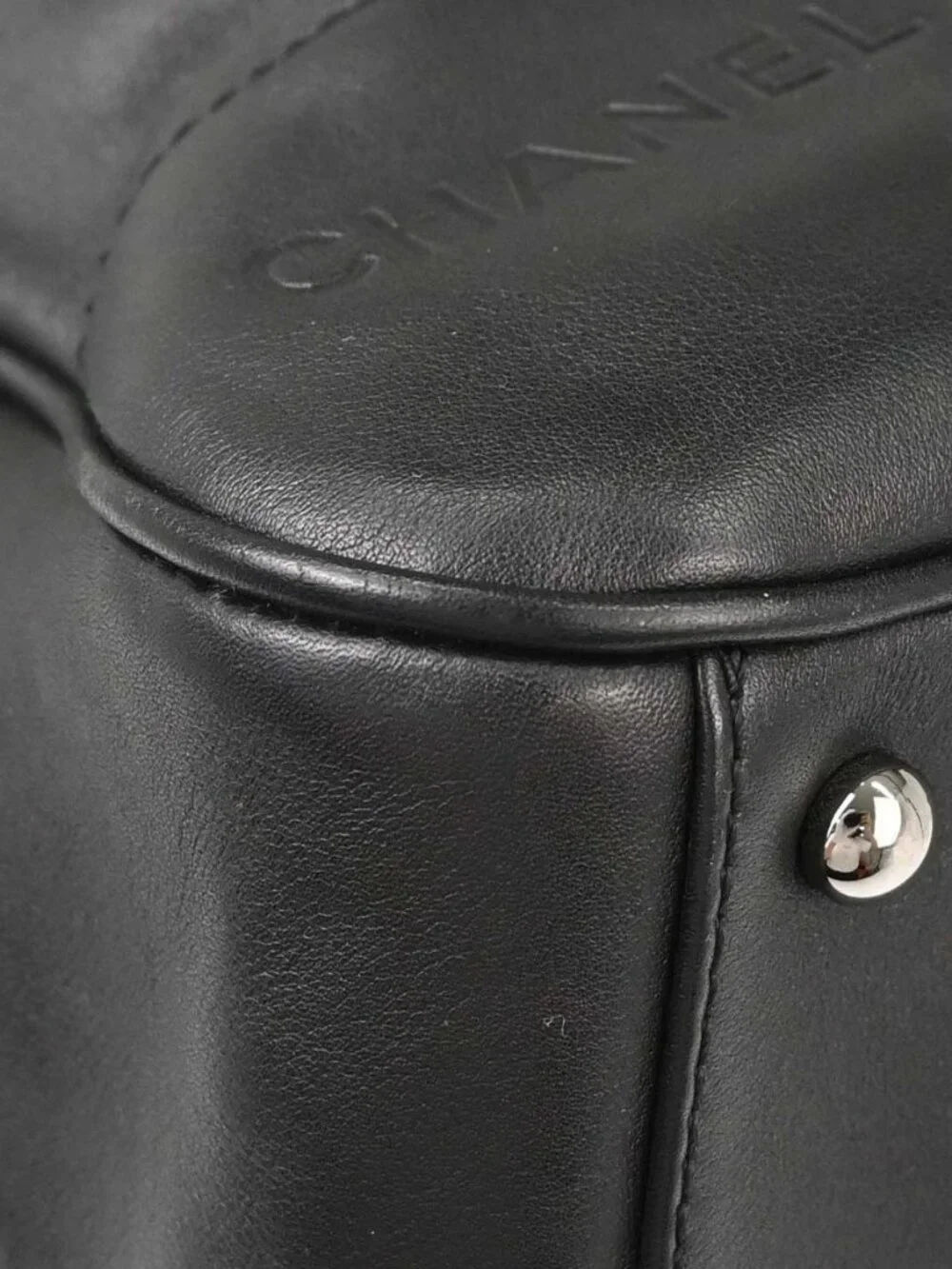 Chanel Black Lambskin Choco Bar Handbag 198302